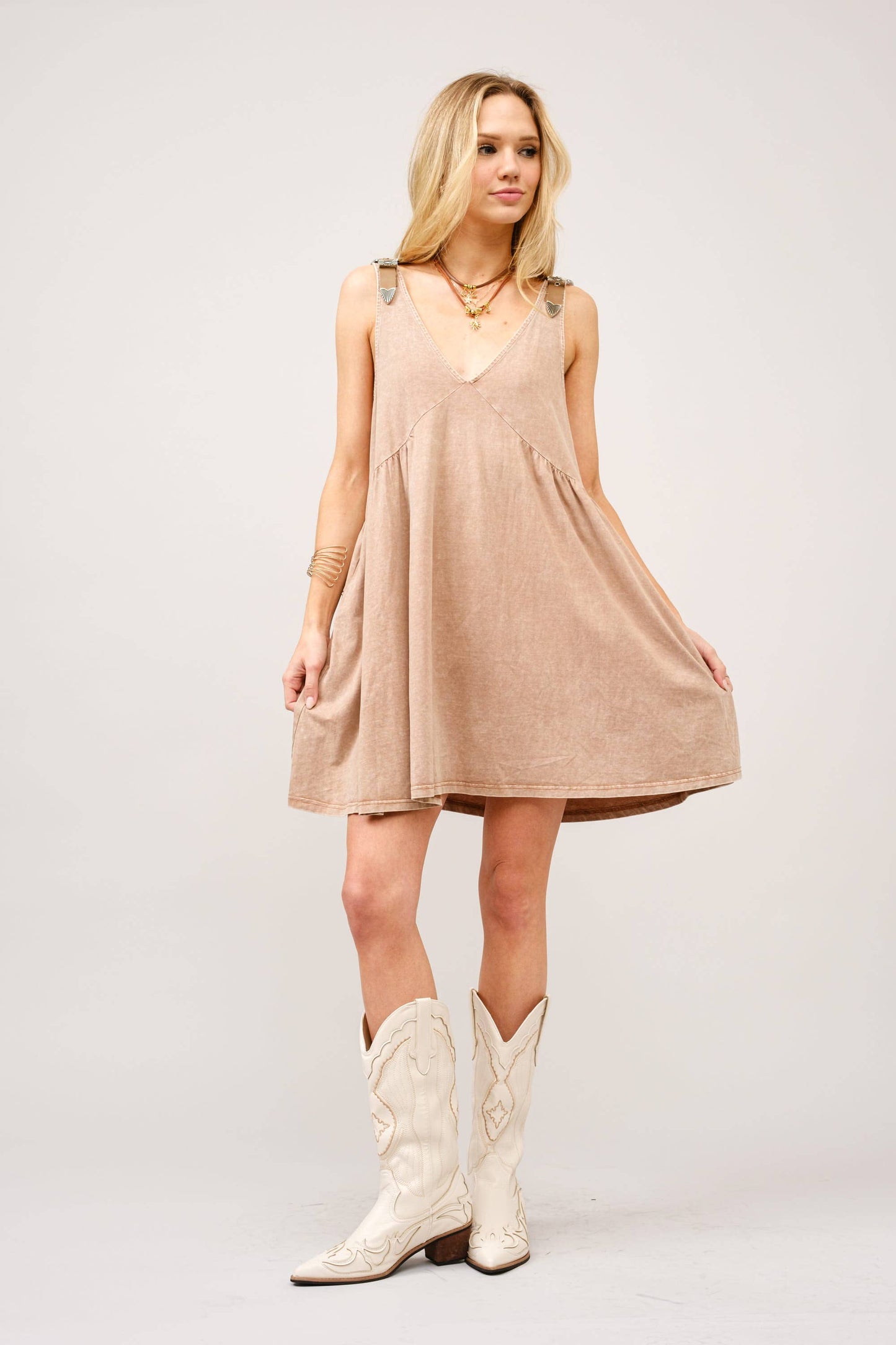 V Neck Buckle Babydoll Dress