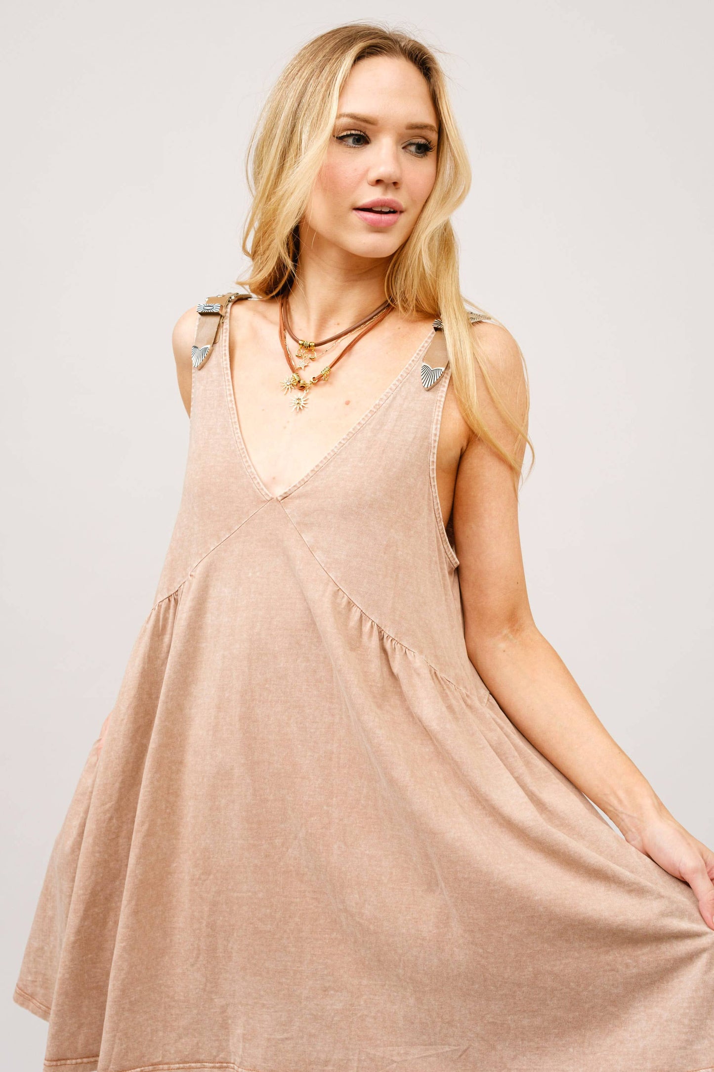 V Neck Buckle Babydoll Dress