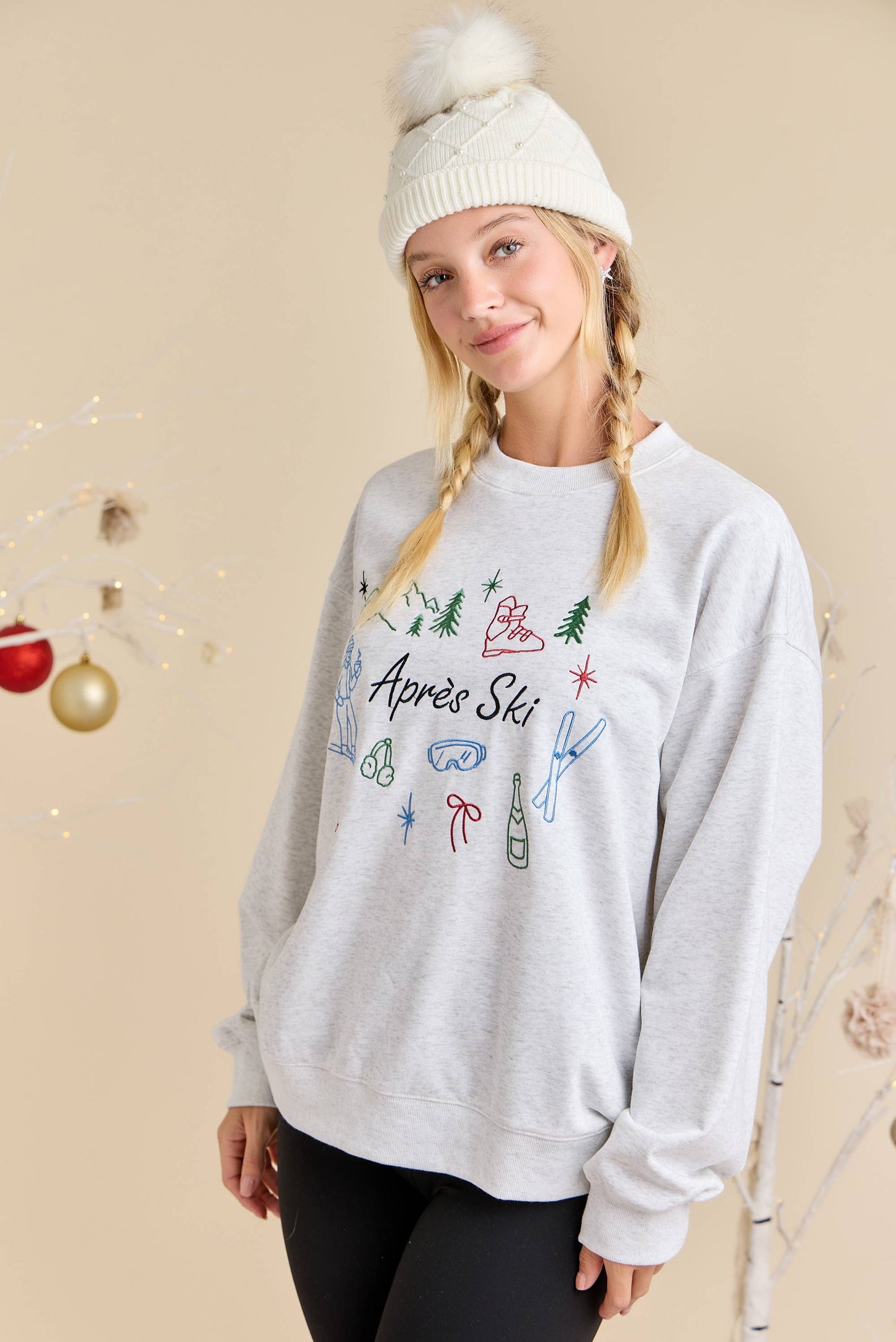 Après Ski Embroidered Sweatshirt