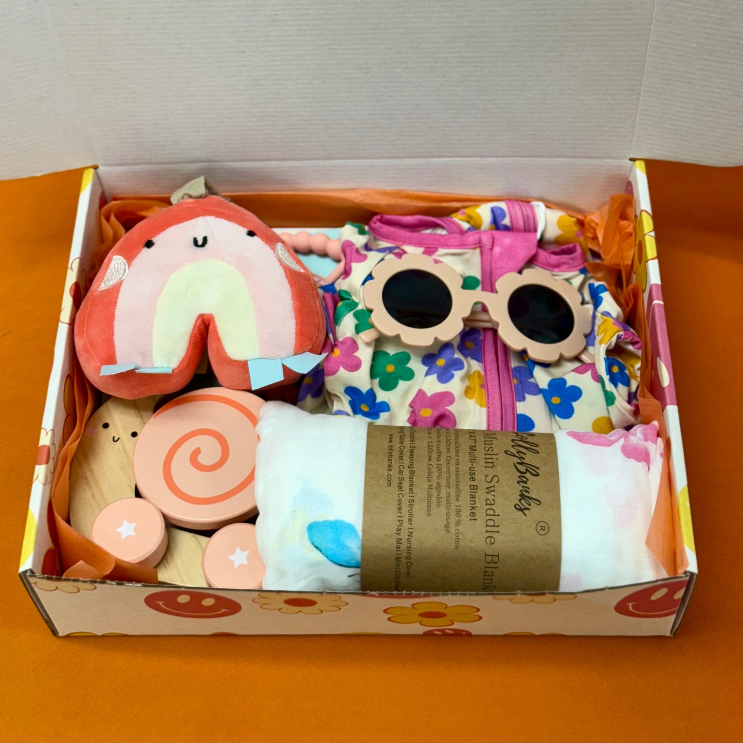 Sunny’s Baby Gift Box