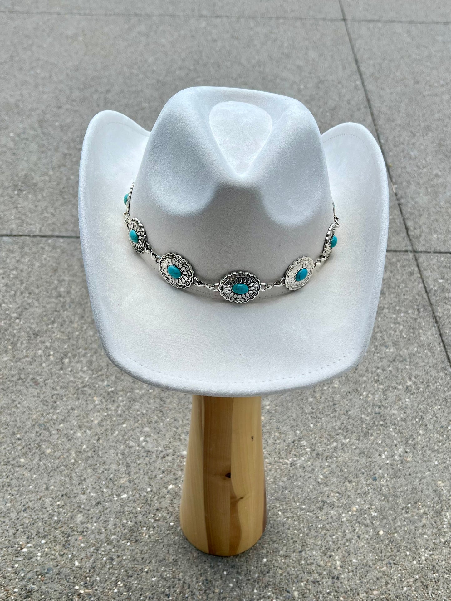 Ivory Cowboy Hat w/ Band