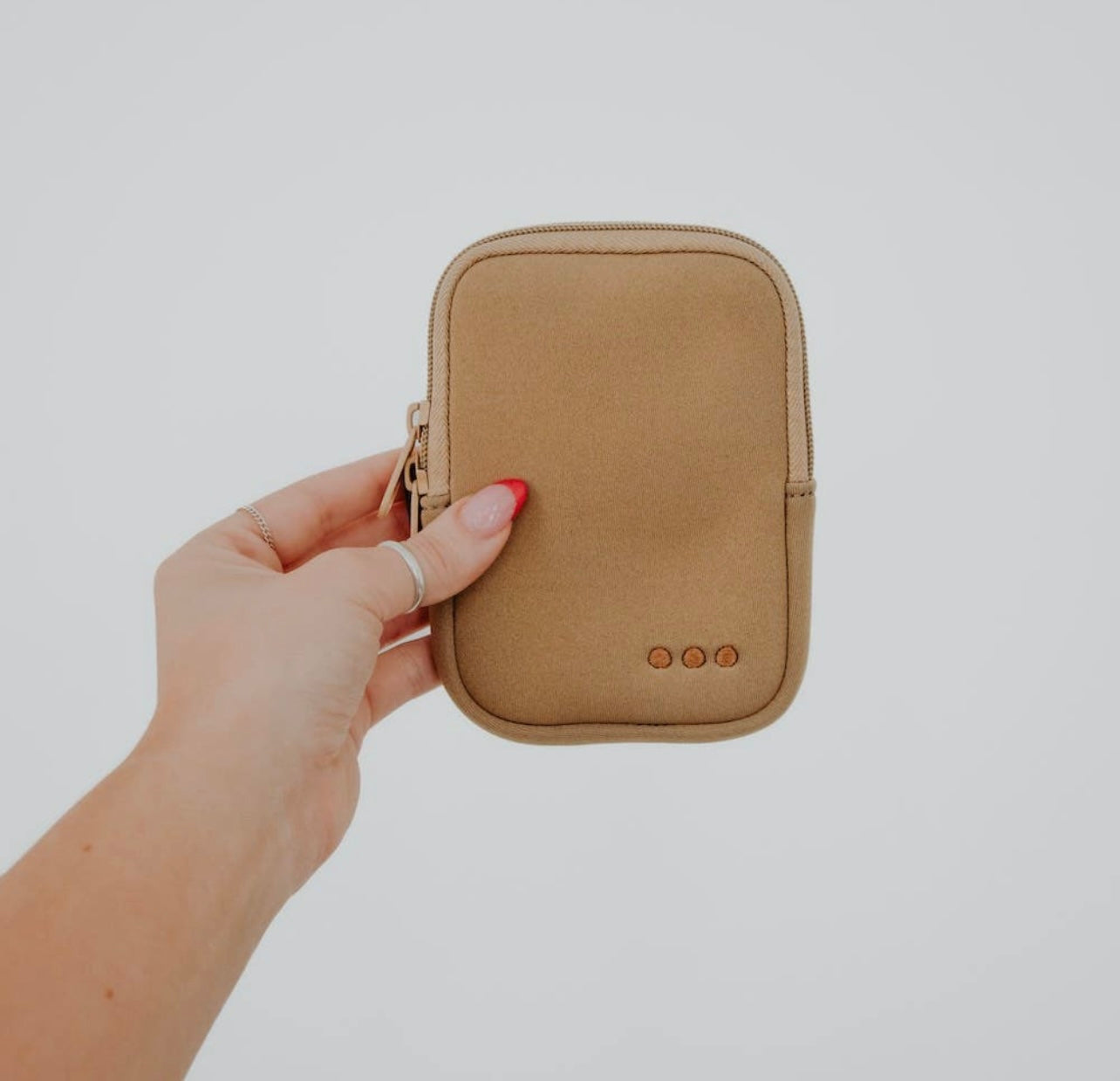 On The Move Pouch