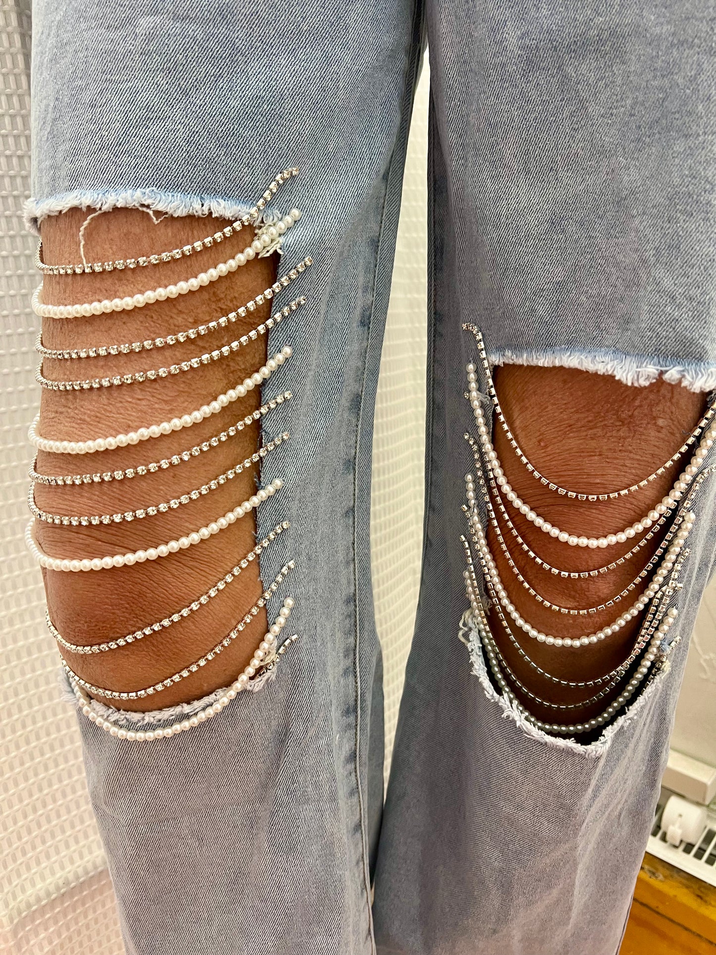 Rhinestone Pearl Rip Jeans