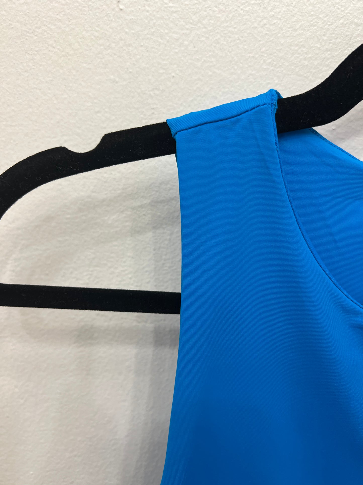 Bright Seamless Tank