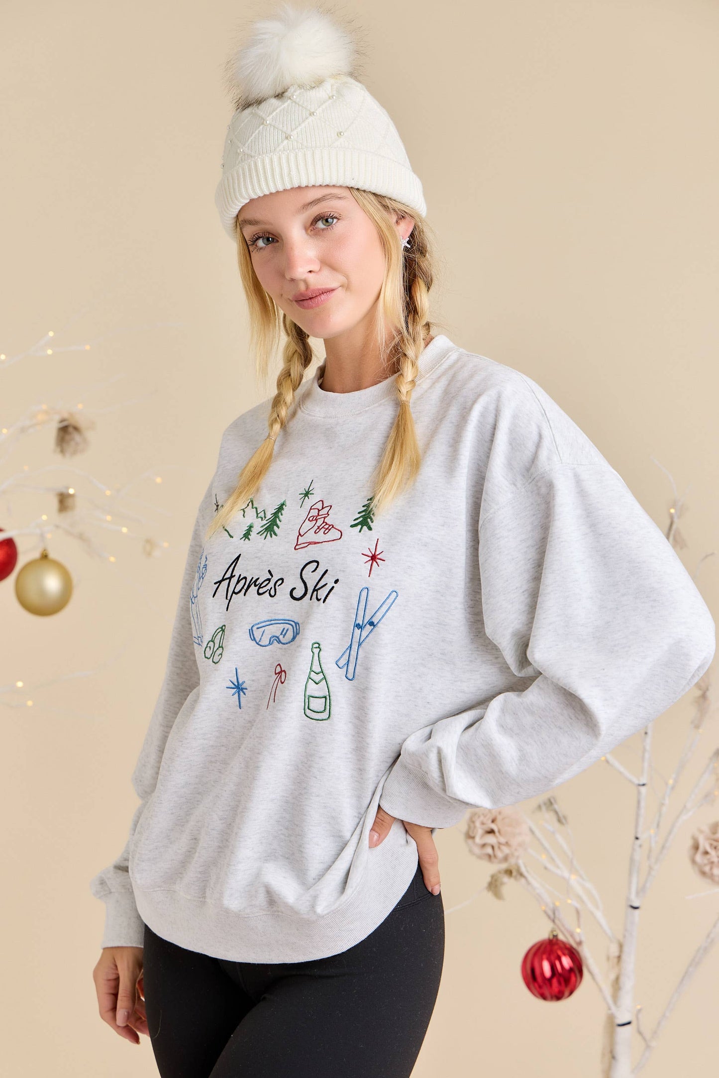 Après Ski Embroidered Sweatshirt