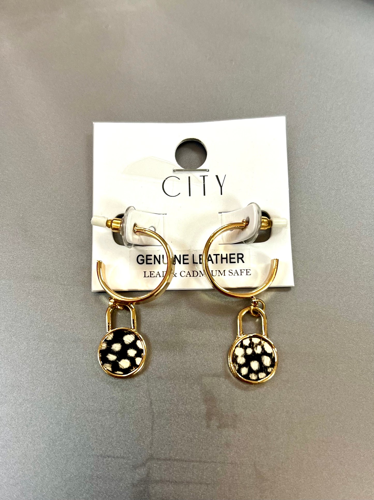 Dotted Circle Earrings